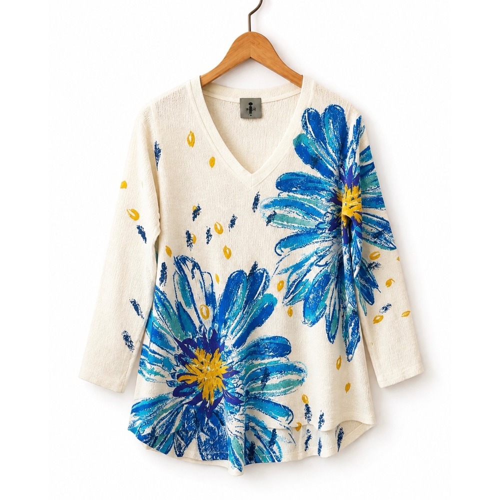 INOAH Wearable Art Blue Floral Textured V-Neck Blouse Size M NWOT Made in USA